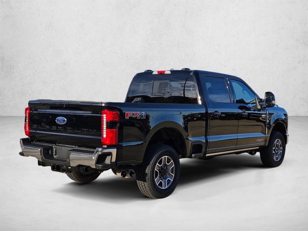 New 2026 Ford F-250 LARIAT Truck Crew Cab