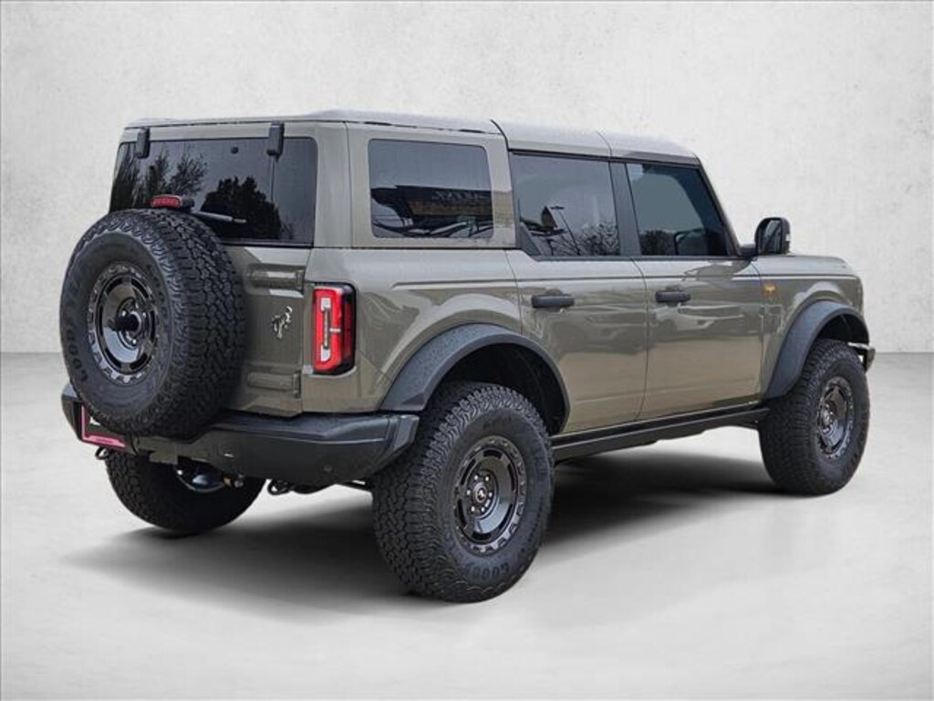 New 2025 Ford Bronco Badlands SUV