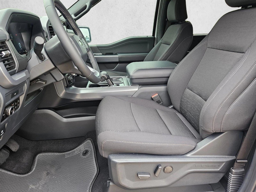 New 2026 Ford F-150 XLT Truck SuperCrew Cab