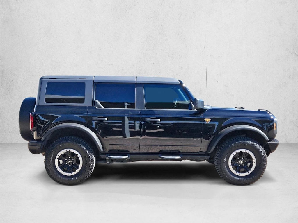 Used 2024 Ford Bronco Badlands SUV