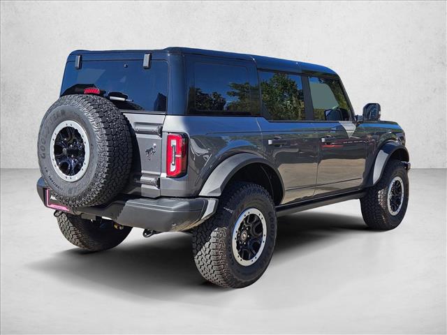 2025 Ford Bronco Badlands photo 2