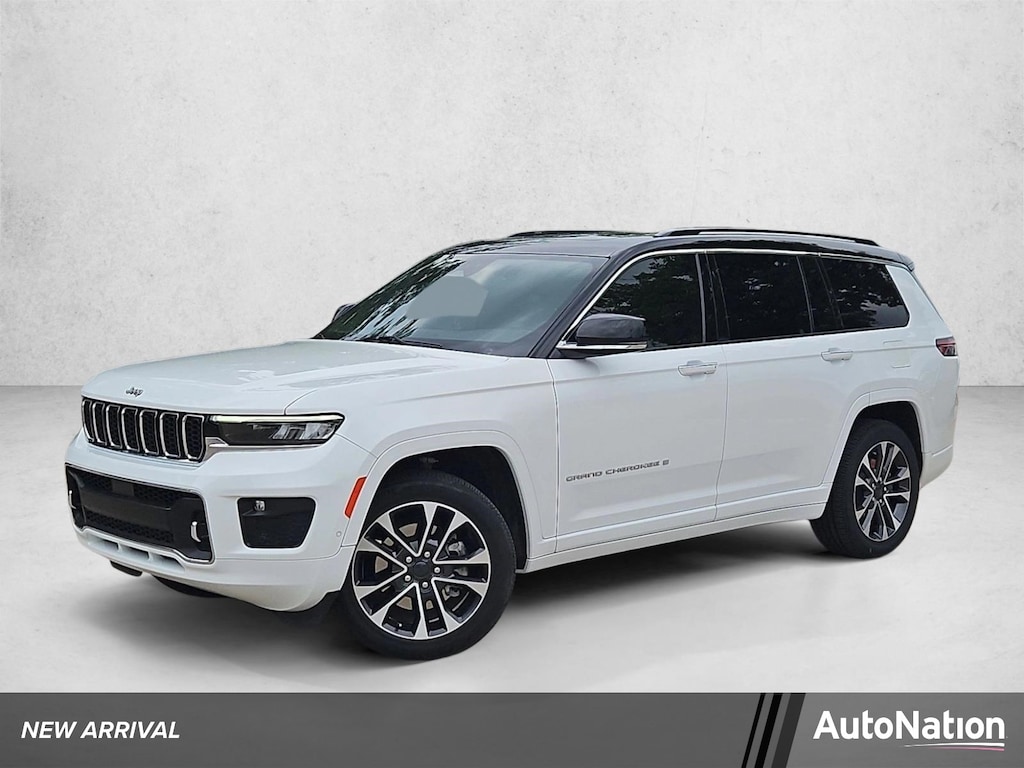 Used 2023 Jeep Grand Cherokee Overland SUV