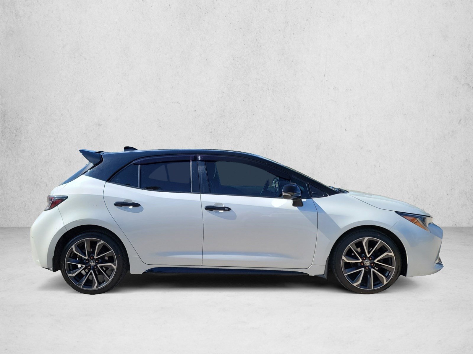 Used 2021 Toyota Corolla Hatchback XSE Hatchback