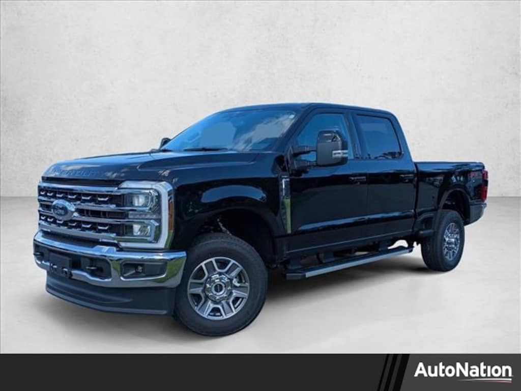 New 2026 Ford F-250 LARIAT Truck Crew Cab