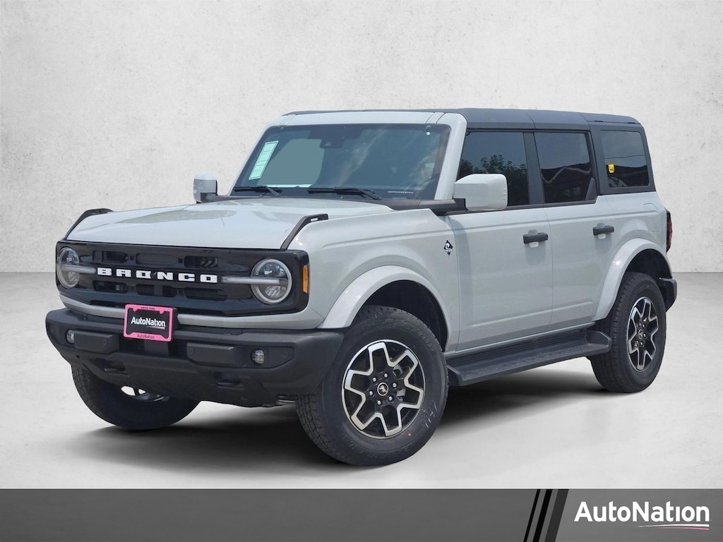 New 2026 Ford Bronco Outer Banks SUV