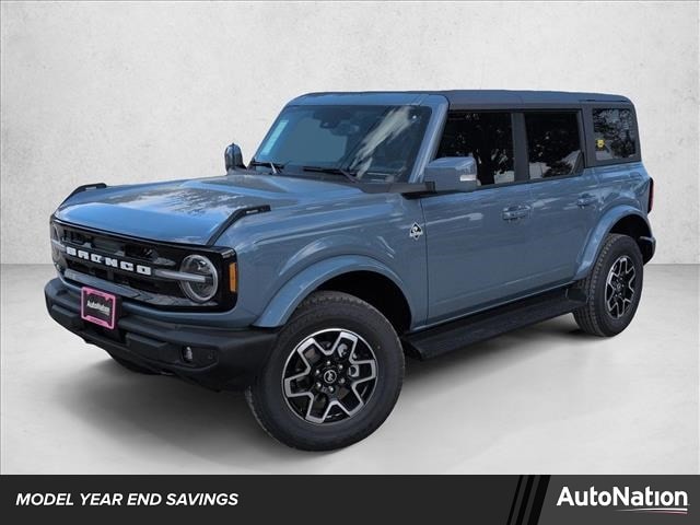 2025 Ford Bronco 4-Door Outer Banks's photo