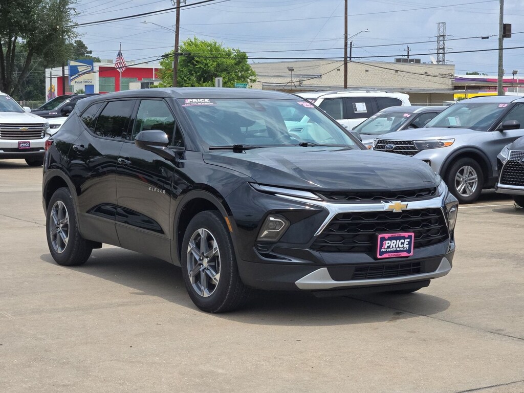 Used 2025 Chevrolet Blazer LT SUV