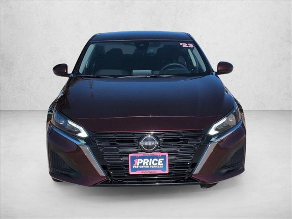 Used 2023 Nissan Altima 2.5 SV Sedan