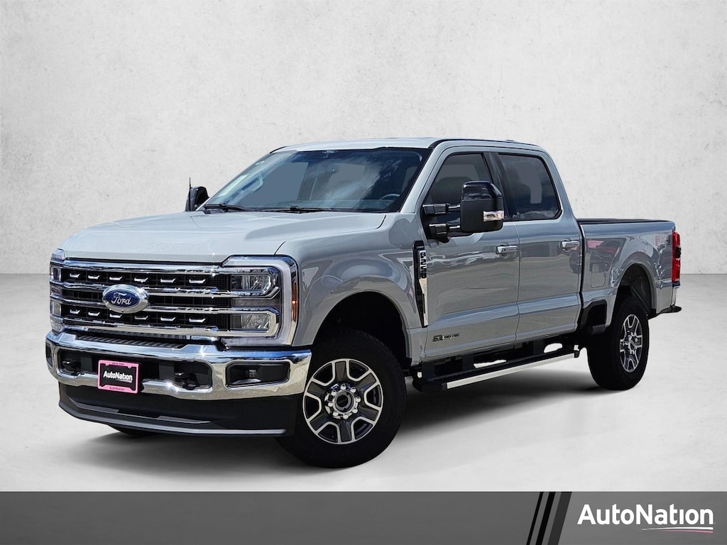 New 2026 Ford F-250 LARIAT Truck Crew Cab