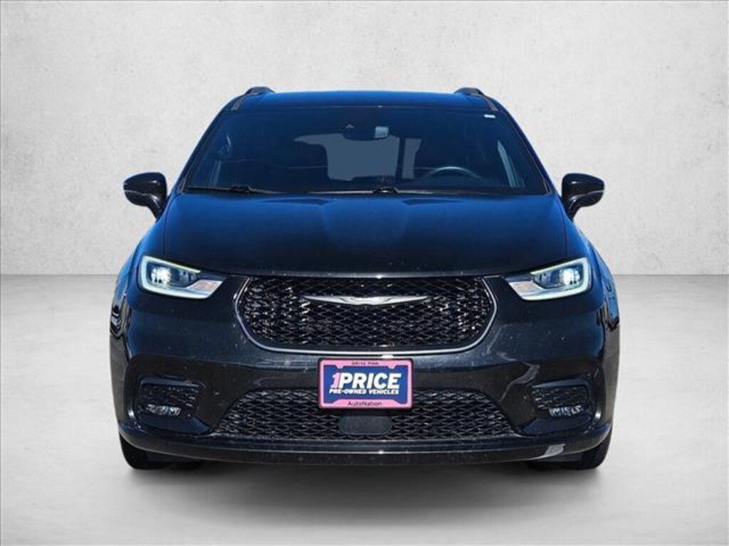 Used 2021 Chrysler Pacifica Touring L Van Passenger Van