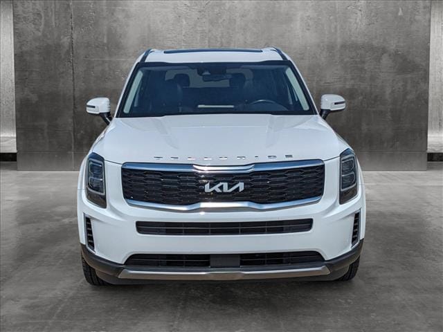 Used 2022 Kia Telluride EX with VIN 5XYP34HC3NG247512 for sale in Houston, TX