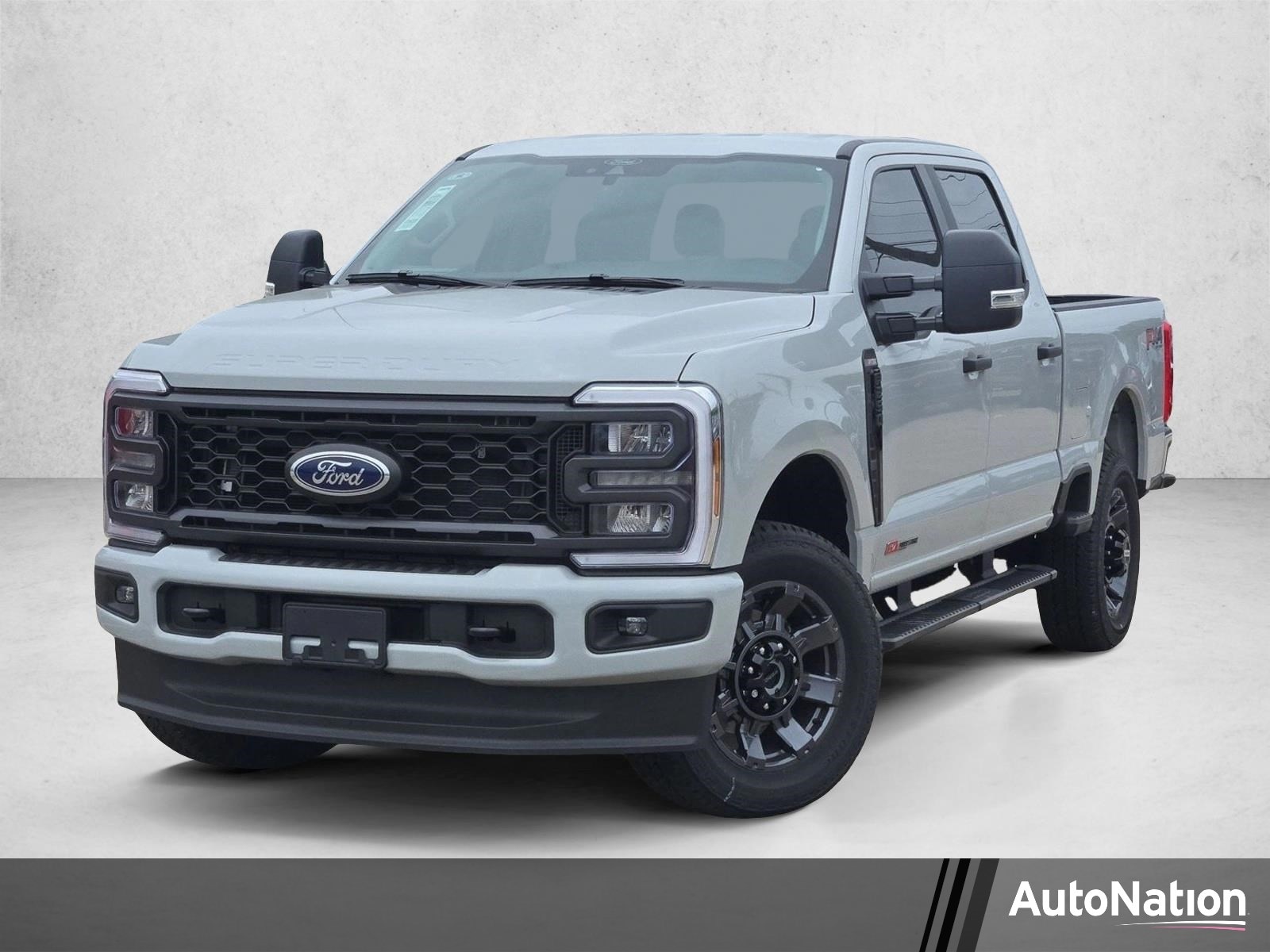 2026 Ford F-250 XL 4x4 Crew Cab 6-3/4' Box's photo