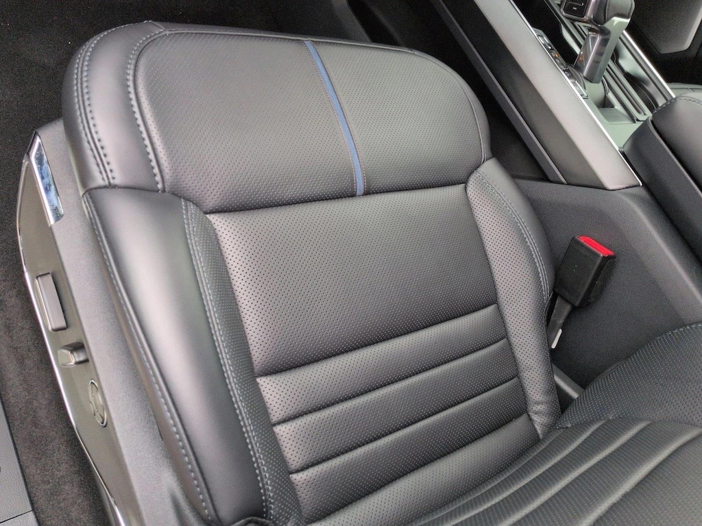 New 2025 Ford F-150 Platinum Truck SuperCrew Cab