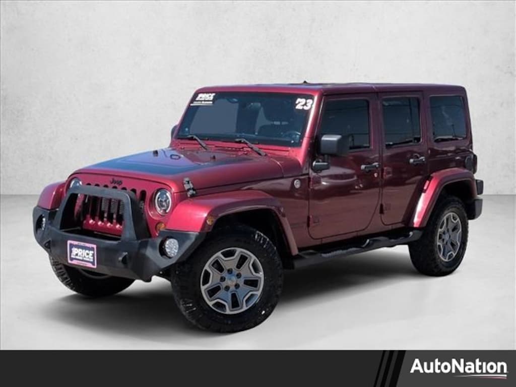 Used 2012 Jeep Wrangler Unlimited Altitude SUV