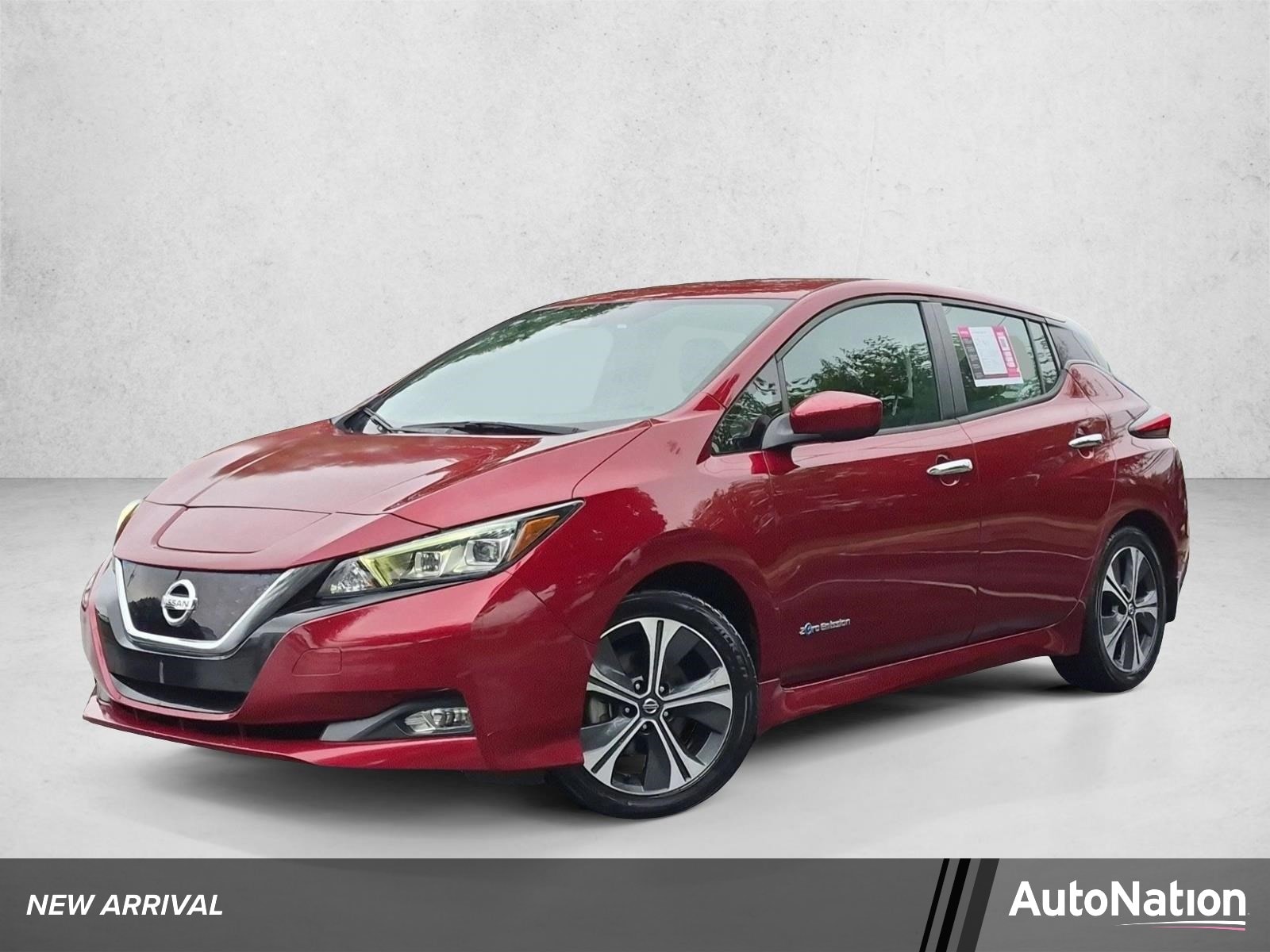 2018 Nissan Leaf SV's photo