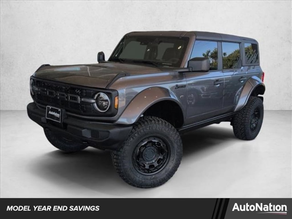 New 2025 Ford Bronco Base SUV