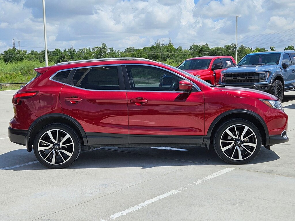 Used 2019 Nissan Rogue Sport SL SUV