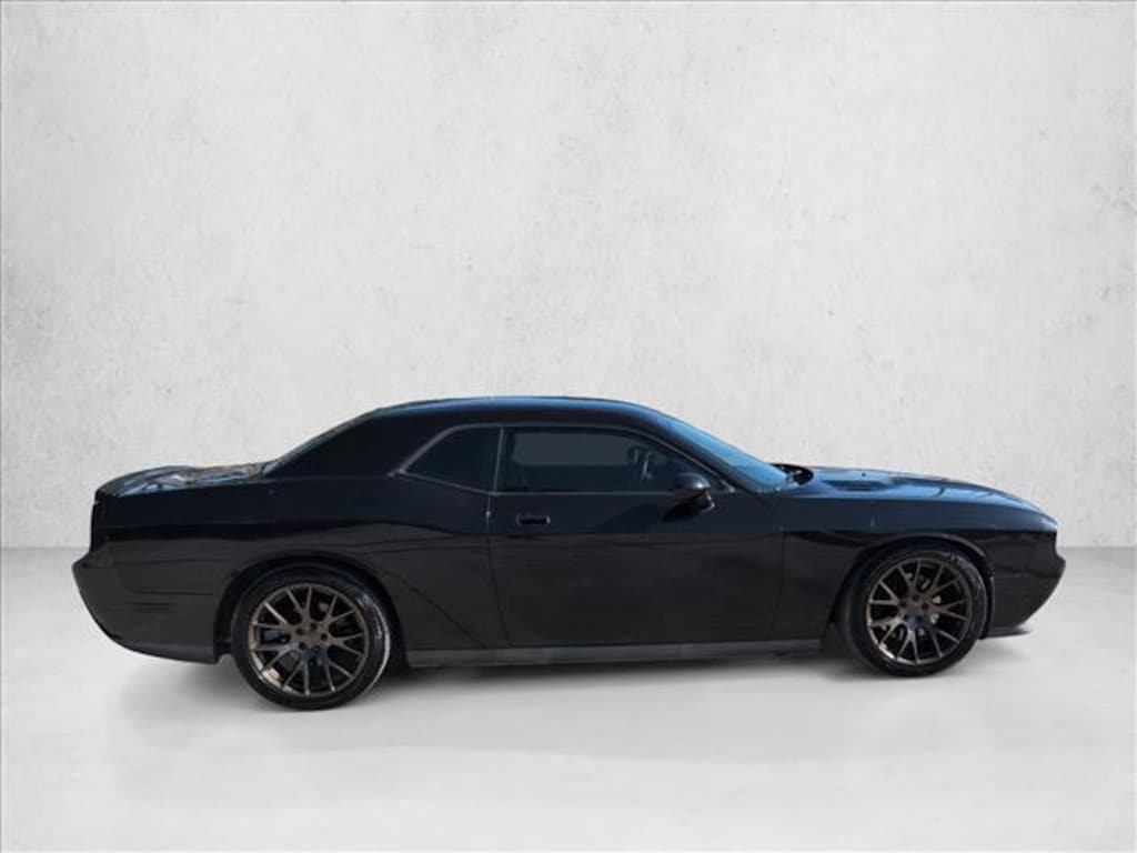 Used 2010 Dodge Challenger R/T Coupe