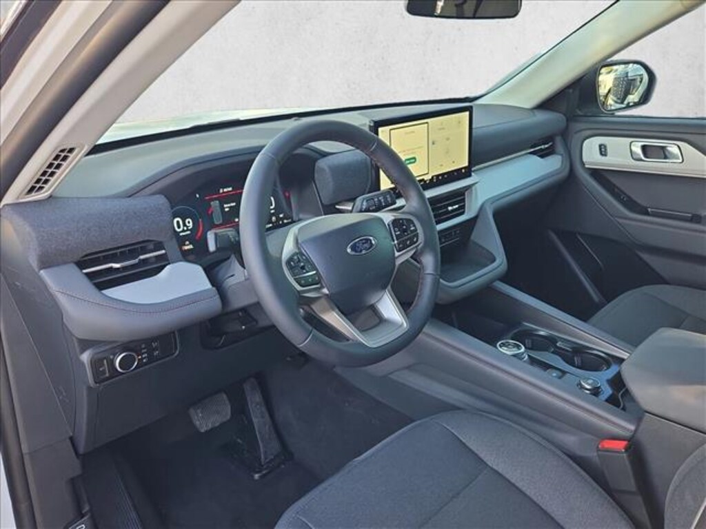 New 2026 Ford Explorer Active w/200A Pkg SUV