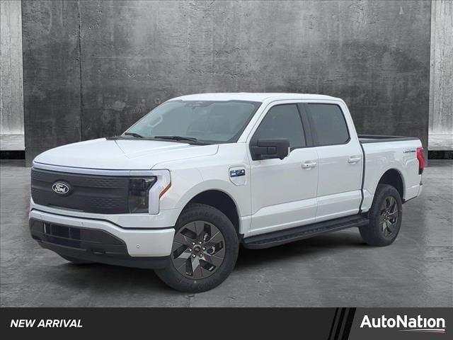 2025 Ford F-150 Lightning Flash's photo