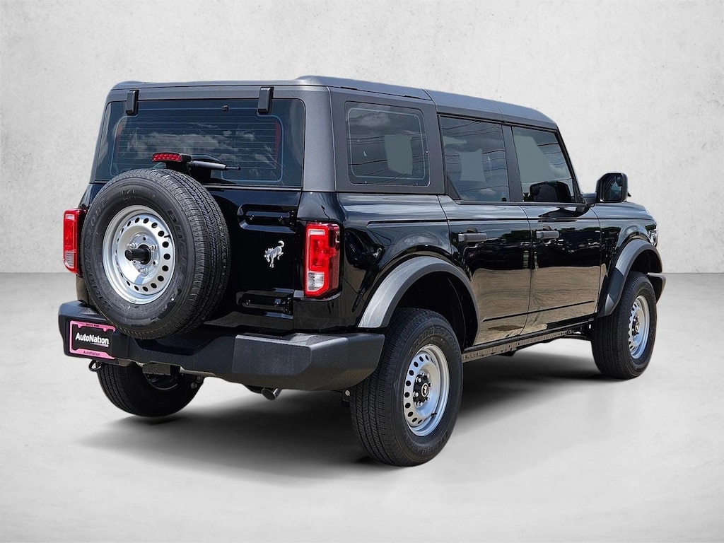 New 2026 Ford Bronco Base SUV