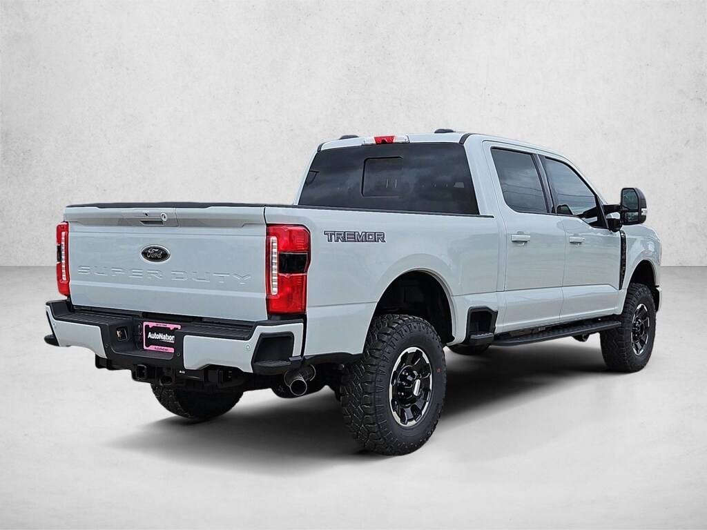 New 2026 Ford F-250 XLT Truck Crew Cab
