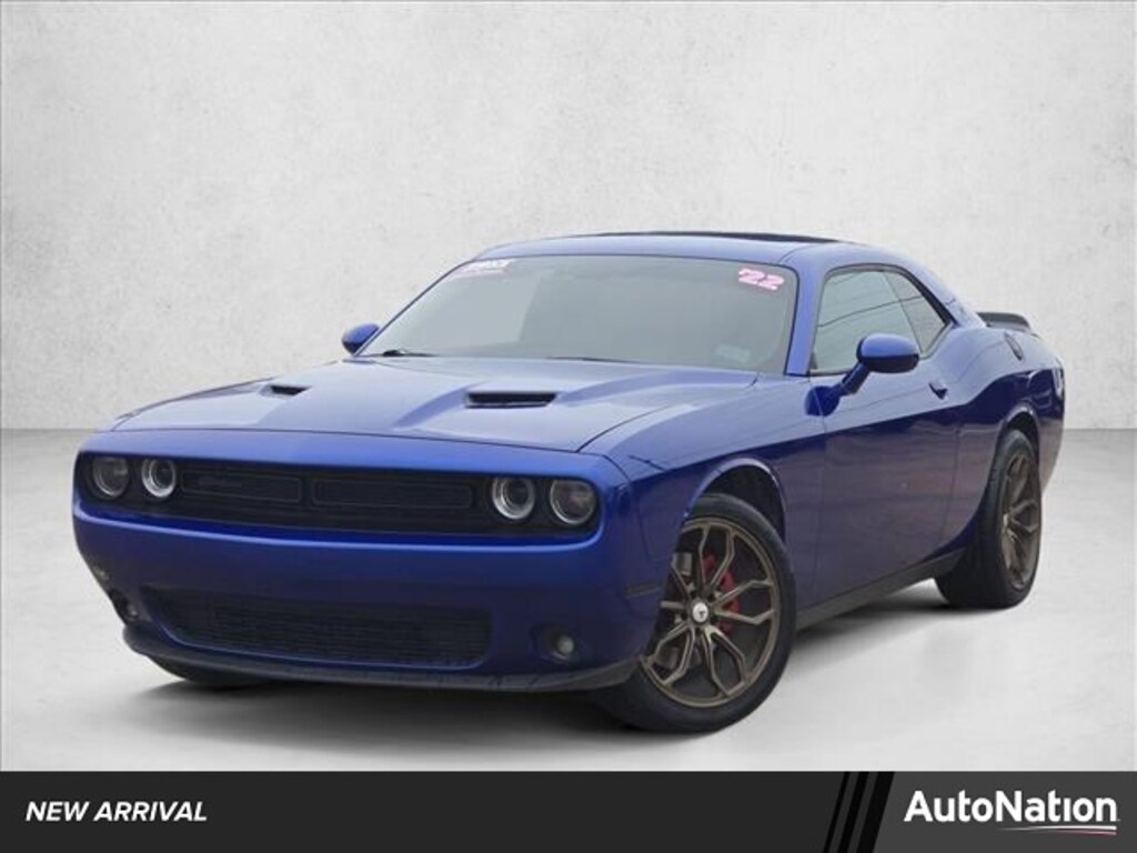 Used 2022 Dodge Challenger SXT Coupe