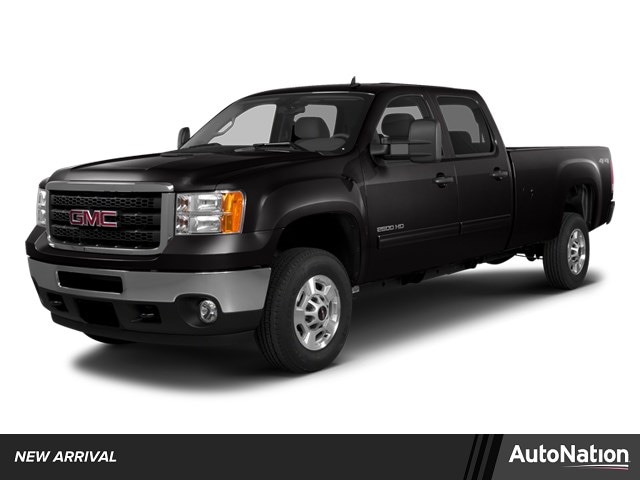 2014 GMC Sierra 4WD Crew Cab 6.5ft SLE's photo