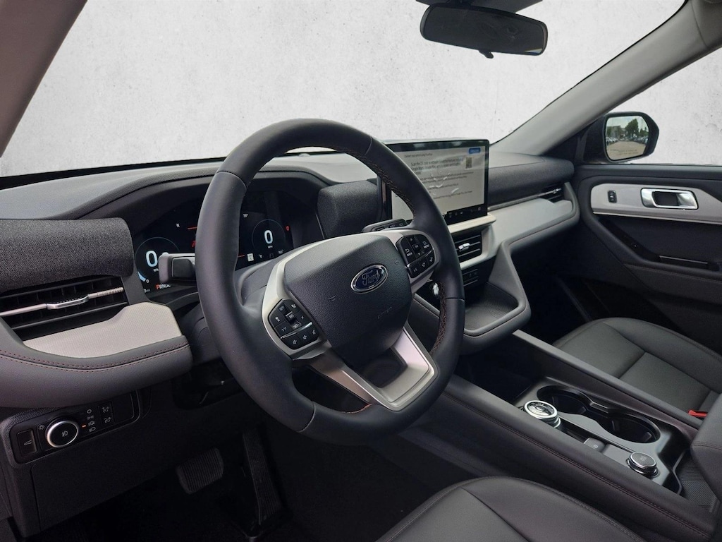 New 2026 Ford Explorer Active w/200A Pkg SUV