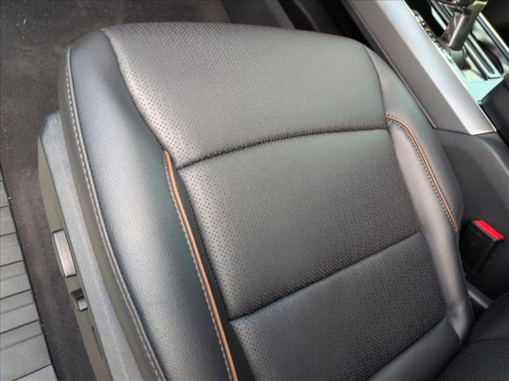 New 2026 Ford F-150 LARIAT Truck SuperCrew Cab