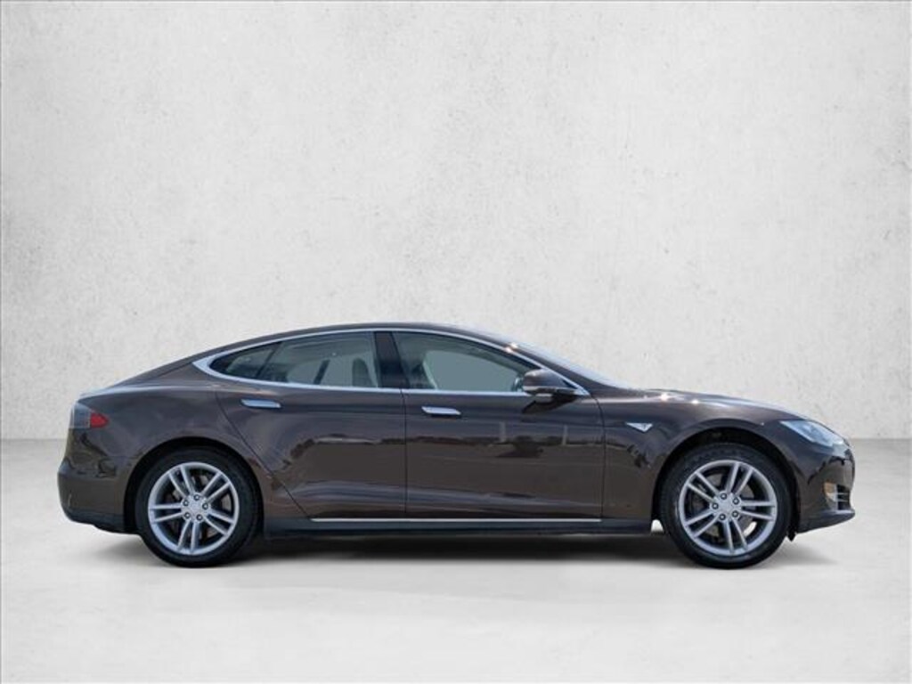 Used 2013 Tesla Model S  Sedan