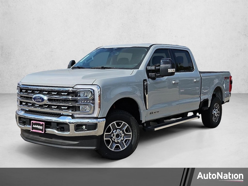 New 2026 Ford F-250 LARIAT Truck Crew Cab