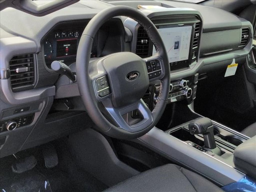 New 2025 Ford F-150 XLT Truck SuperCrew Cab