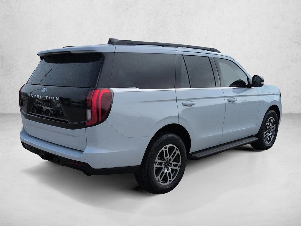 New 2026 Ford Expedition Active SUV