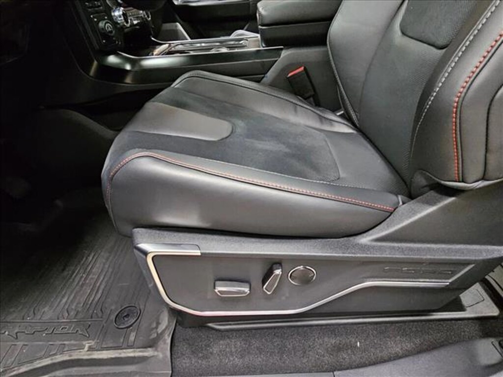 New 2025 Ford F-150 Raptor Truck SuperCrew Cab