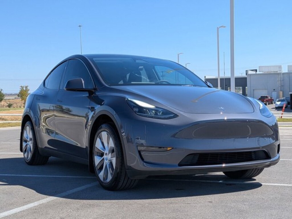 Used 2023 Tesla Model Y Long Range SUV