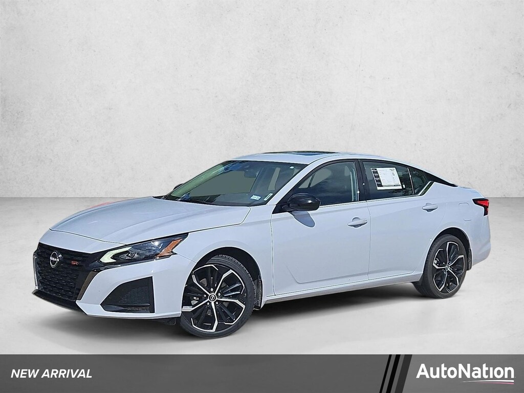 Used 2023 Nissan Altima 2.5 SR Sedan
