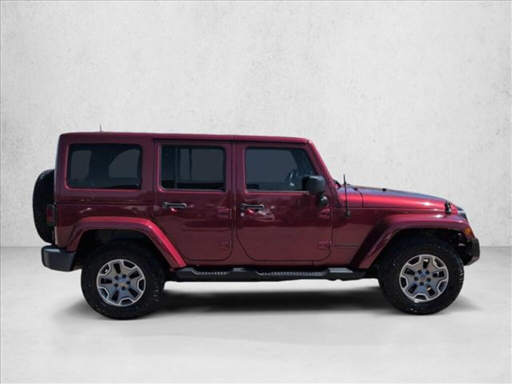 Used 2012 Jeep Wrangler Unlimited Altitude SUV