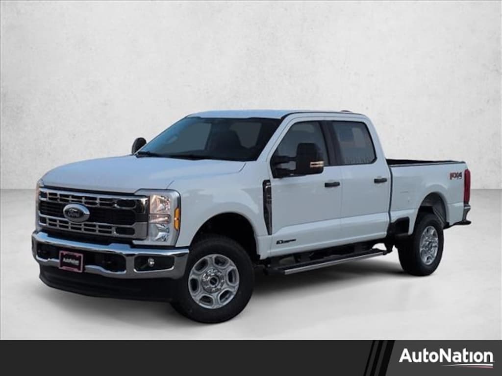 New 2026 Ford F-250 XLT Truck Crew Cab