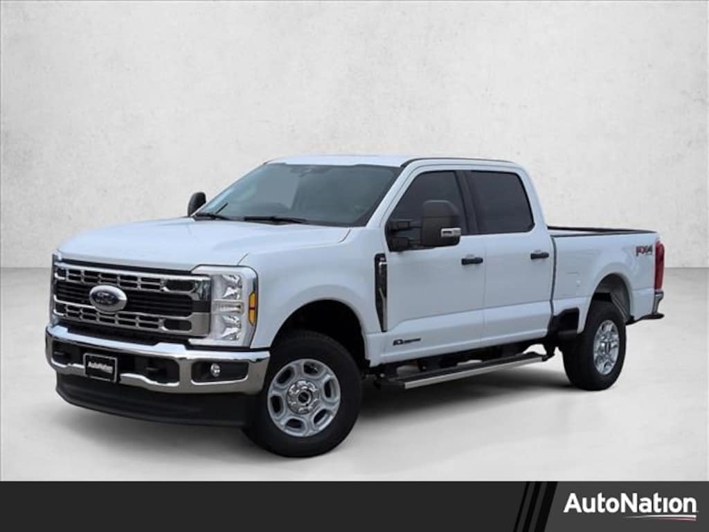 New 2026 Ford F-250 XLT Truck Crew Cab