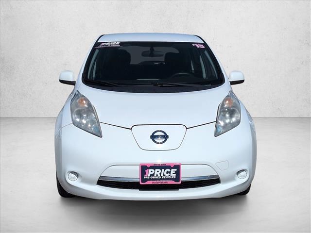 Used 2015 Nissan LEAF S with VIN 1N4AZ0CP2FC332280 for sale in Houston, TX