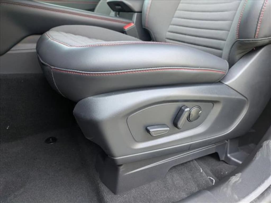 New 2025 Ford Explorer ST-Line SUV