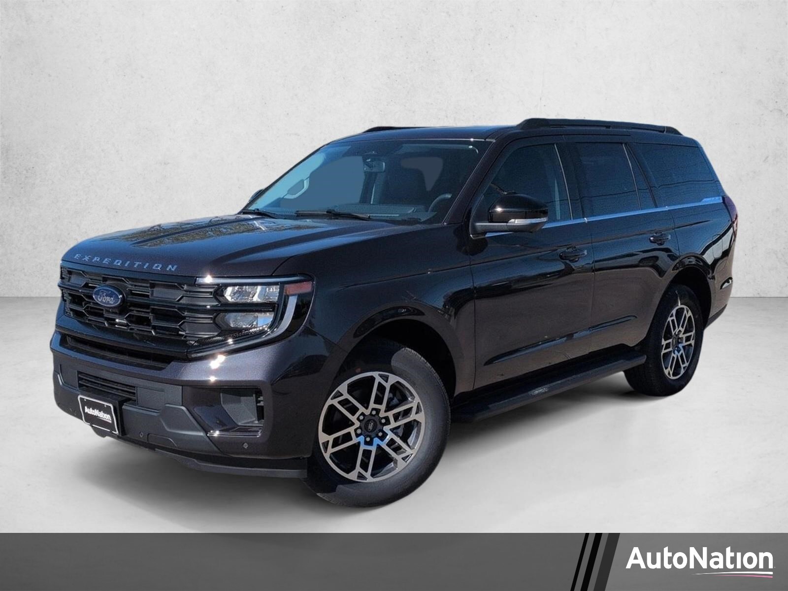 2026 Ford Expedition Active's photo