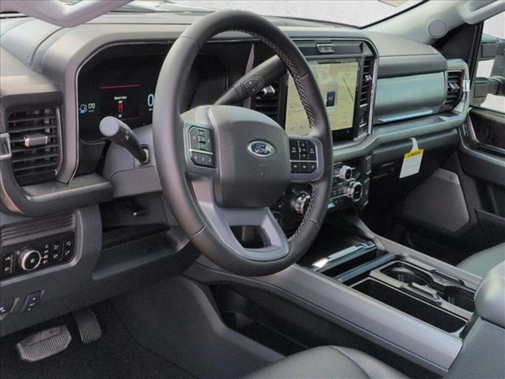 New 2026 Ford F-250 LARIAT Truck Crew Cab