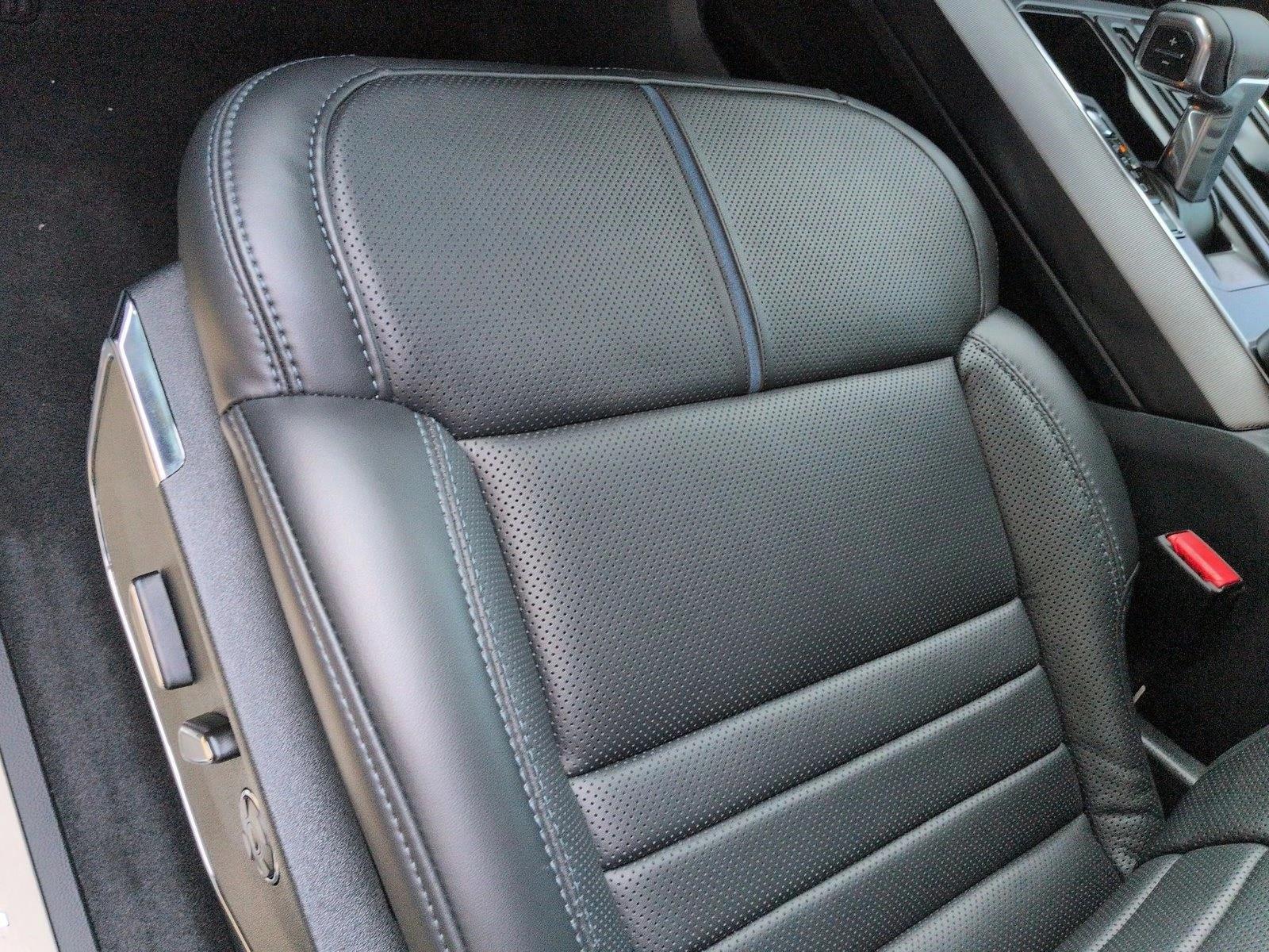 2025 Ford F-150 Platinum - Photo 4