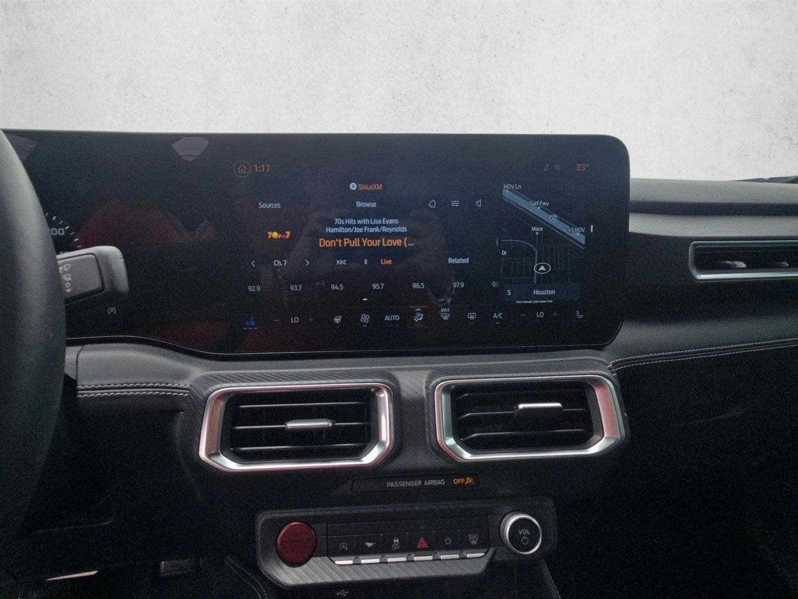 2025 Ford Mustang EcoBoost Premium - Photo 14