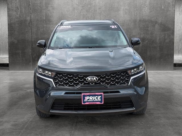 Used 2021 Kia Sorento S with VIN 5XYRLDLC1MG006319 for sale in Houston, TX