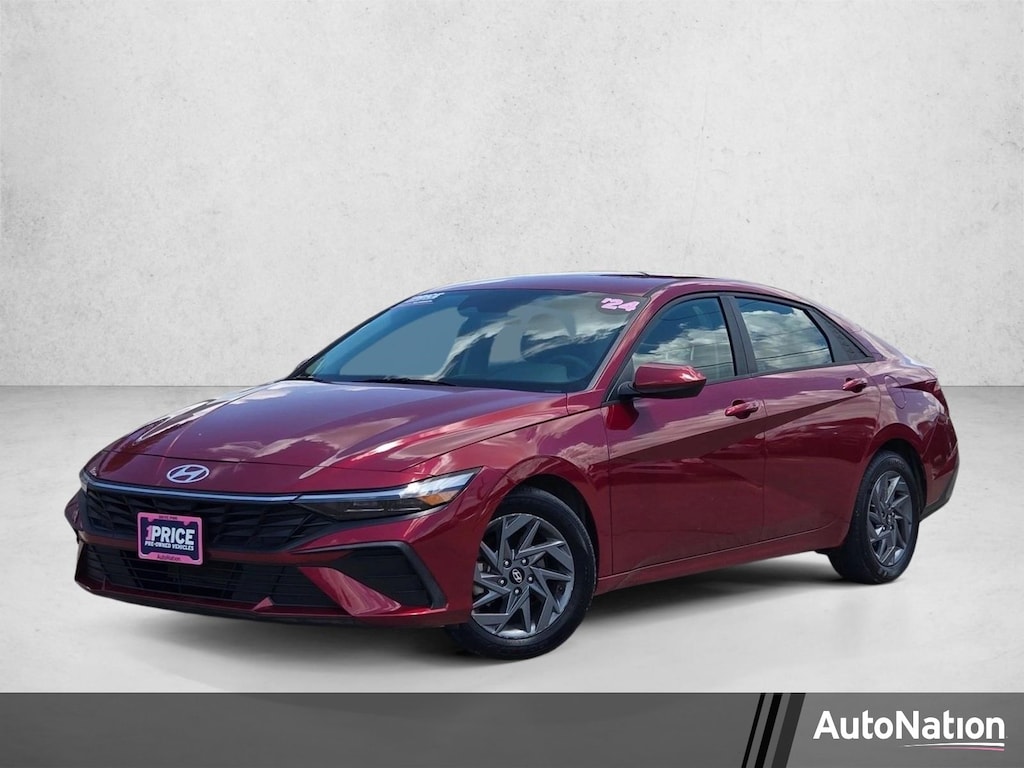 Used 2024 Hyundai Elantra SEL Sedan