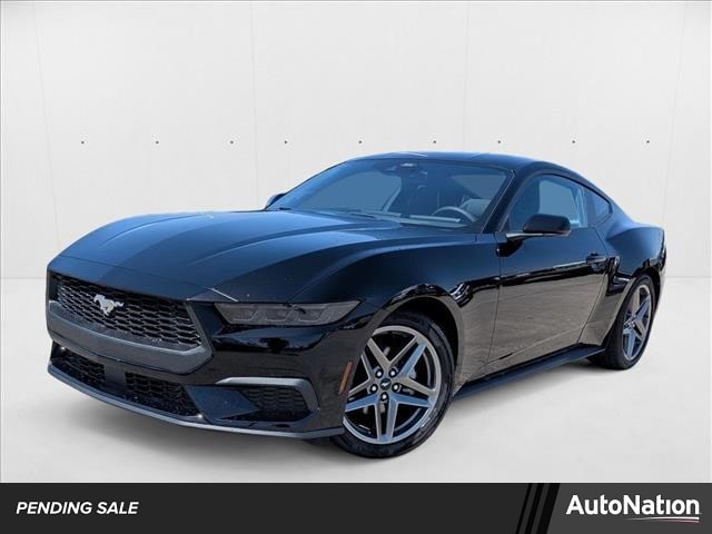 2025 Ford Mustang EcoBoost's photo