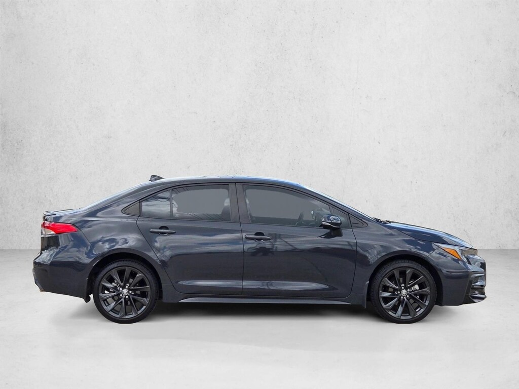 Used 2023 Toyota Corolla SE Sedan